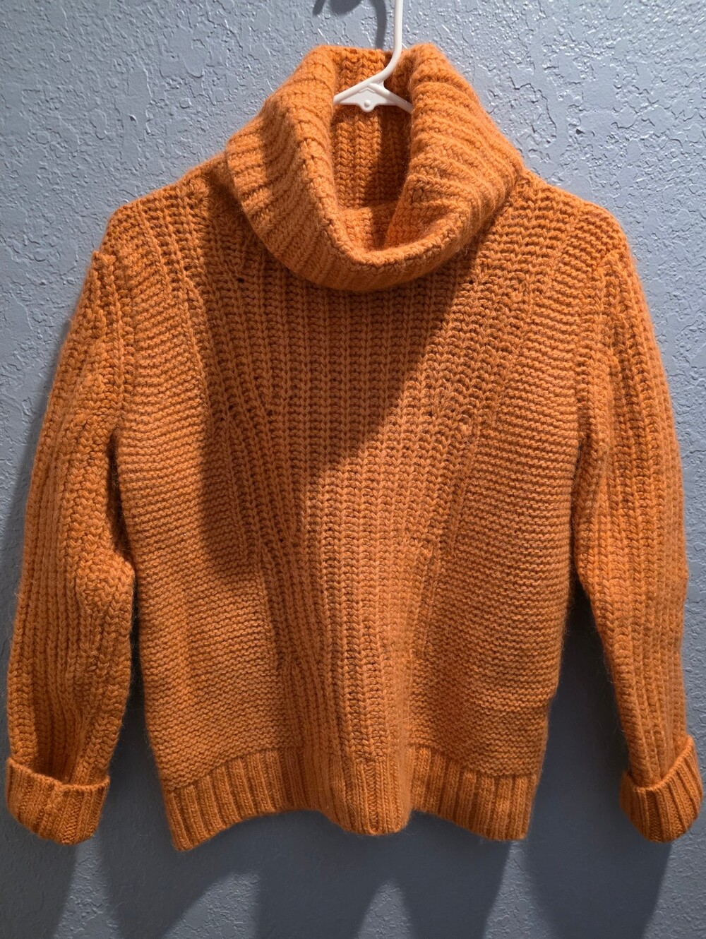 Banana Republic Merino Wool & Alpaca Blend Turtleneck Sweater - Size Medium